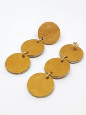 Earrings in reclaimed leather cognac - 3 circles