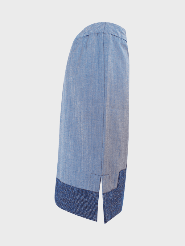 Skirt with slits