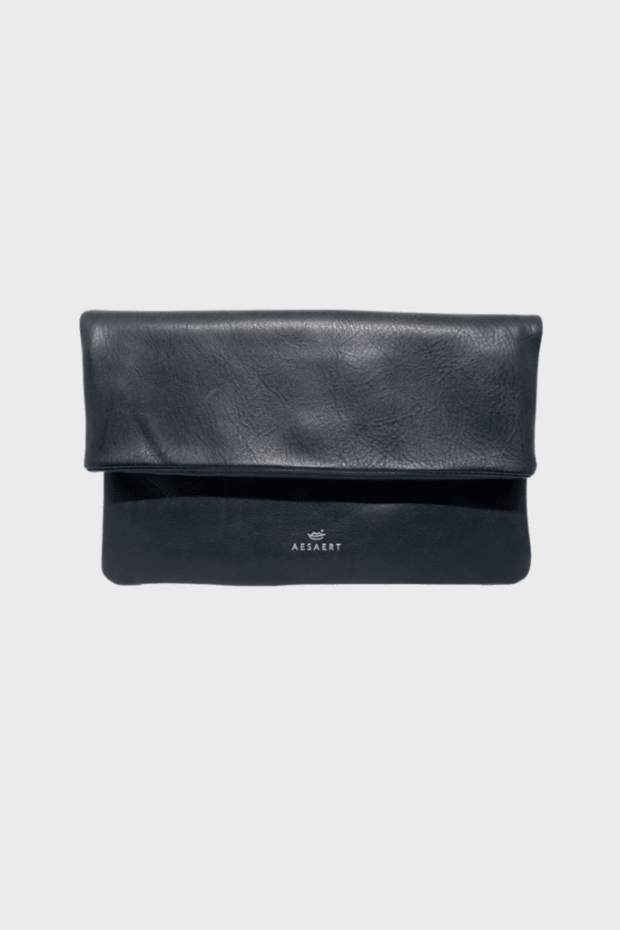 Astrid clutch by A E S A E R T - Dressr