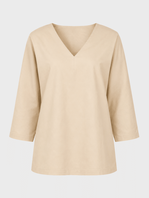 V-neck 3/4 sleeve blouse