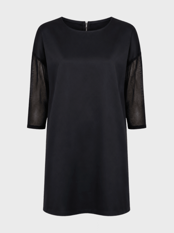 Tulle-sleeve dress